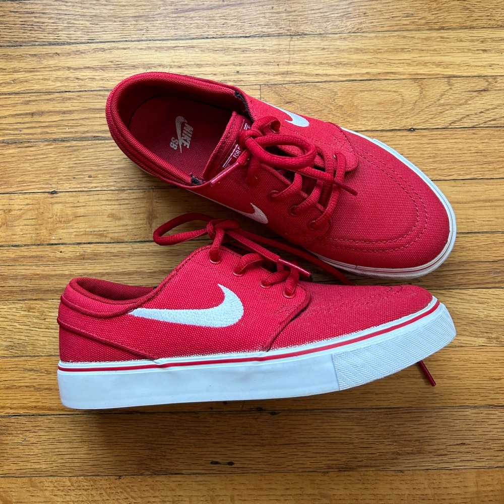 NWOT NIKE SB Zoom Stefan Janoski Shoes